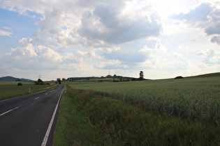 zwischen Unterweisenborn und Fürsteneck, Blick nach Süden, …