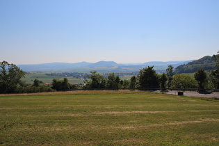 Ostrampe zum Emberg, Blick nach Osten …