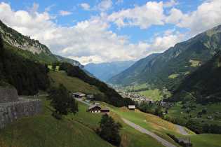 Blick über die Ostrampe ins Linthal talabwärts