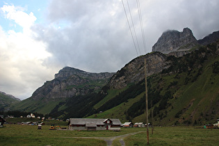 Blick auf v. l. n. r.: Glatten und Mären