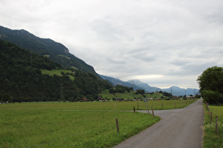 zwischen Schattdorf und Erstfeld, Blick talabwärts, …