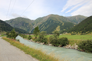 … und Blick talaufwärts