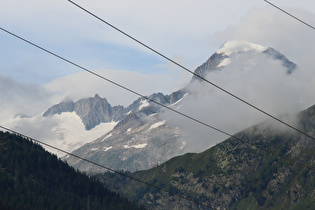 Zoom auf v. l. n. r.: Chli Bielenhorn, Gross Bielenhorn und Galenstock