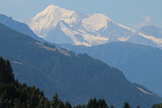 v. l. n. r.: Weisshorn, Brunegghorn und Bishorn