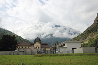 Etappenstart in Stalden-Ackersand, Blick talaufwärts