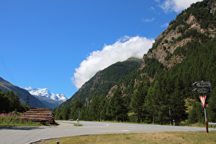 südlicher Ortsausgang von Randa, Blick talaufwärts, am Vortag der Abbruchpunkt der Etappe