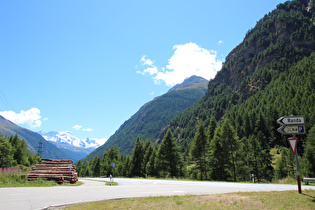 südlicher Ortsausgang von Randa, Blick talaufwärts