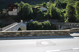v. l. n. r.: Merjenbrücke und neue Brücke