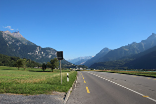 Blick talaufwärts auf Bex …