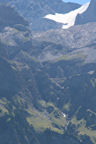 Zoom auf den Ammertengletscher am Lenkerstrubel und den Laubbach