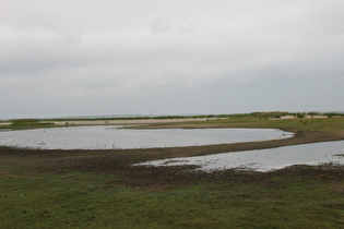 Sandstrand bei Schillig, Blick nach Norden, am Horizont Minsener Oog