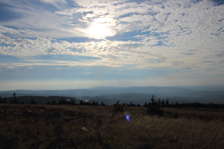 Blick vom Gipfelbereich nach Westsüdwesten