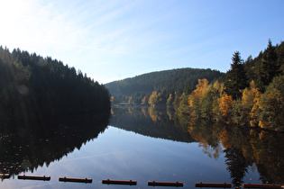 Blick von der Vorstaumauer auf das Oberwasser