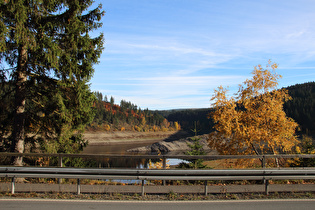 Blick über den Okerstausee Richtung Brocken