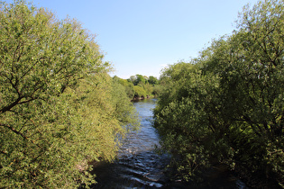 … und Blick flussabwärts