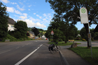 oberes Ende des Anstiegs in Halberbracht, Blick nach Südosten