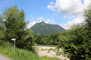 Illertalradweg bei Blaichach, Blick zum Grünten …