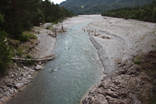 … und Blick flussabwärts