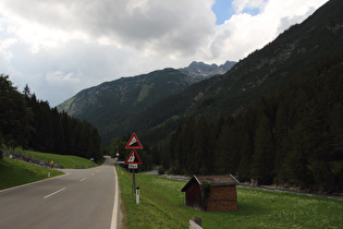 unteres Ende des steileren Teils des Lechtals oberhalb von Steeg