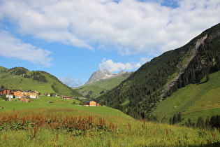 Warth, Blick ins Krumbachtal und zum Widderstein