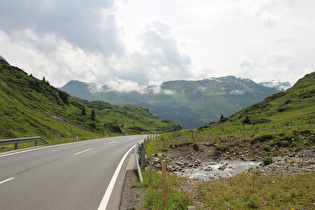 Flexenpass, Südrampe, oberes Ende; Blick auf die Verwallgruppe