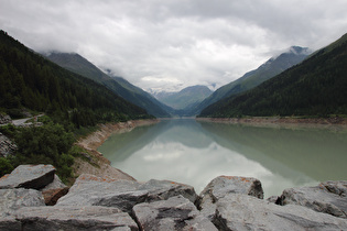 Blick über den Gepatsch-Stausee zum Gepatschhaus