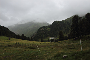 Blick auf Gepatschalpe, Kehren der Kaunertaler Gletscherstraße und ins Kaunertal talaufwärts