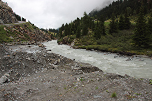 … und Blick flussabwärts