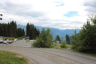 Blick über die Passhöhe nach Süden