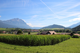 Blick über Mieming auf die Hohe Munde