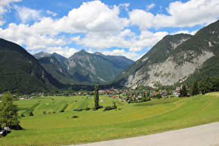 Abfahrt nach Roßbach, Blick ins Gurgltal talaufwärts auf Nassereith …