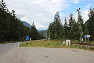 Staatsgrenze im Loisachtal, Blick voraus nach Deutschland