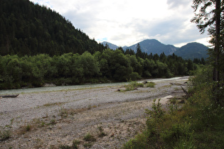 die Loisach, Blick flussaufwärts