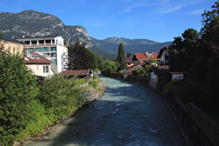 … und Blick flussabwärts