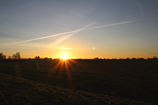 Sonnenuntergang über Velber