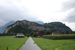 zwischen Sargans und Rhein, Blick nach Osten auf den Fläscher Berg, …