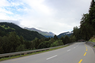 zwischen Malix und Churwalden, Blick bergauf