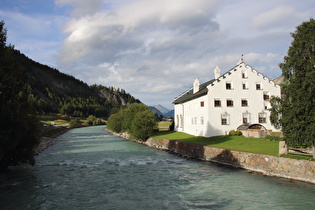 … und Blick flussabwärts