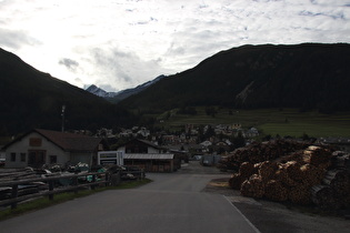 Etappenende in La Punt-Chamues-ch, Blick Richtung Albulapass