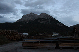 abends, der Piz Mezzaun