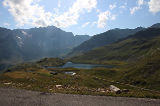 der Lago Nero, dahinter die Punta di Pietra Rossa