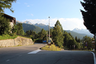 in Ponte di Legno, Abfahrt von der Südrampe Richtung Quartier