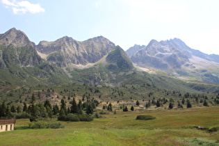 Blick nach Südwesten, auf dieser Höhe auffallend wenig Bäume