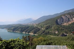 … und Blick auf Cles und den Lago di Santa Gustiana