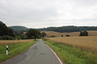 etwas weiter, Blick über Völkershausen nach Süden