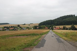 Blick über Völkershausen nach Norden