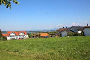 Blick auf die Insel Herrenchiemsee im Chiemsee