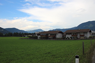 … und Blick auf St. Johann