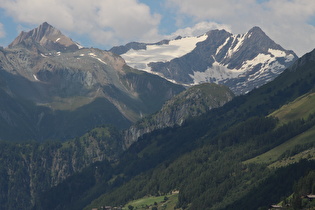 Zoom auf Quirl und Malhamspitzen mit Malhamkees im Maurerkamm und den Göriacher Almkopf im Dorferkamm davor