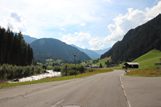 Blick auf Maria Hilf und die Ostrampe des Staller Sattels